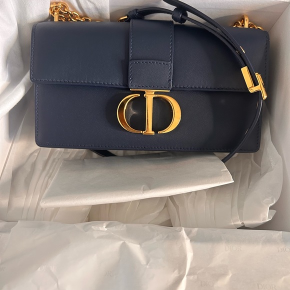 Dior 30 Montaigne East-West Bag with chain - Picture 3 of 3